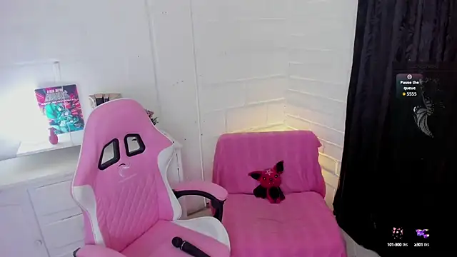 Nyx Blackmoon online show from 10.15.25