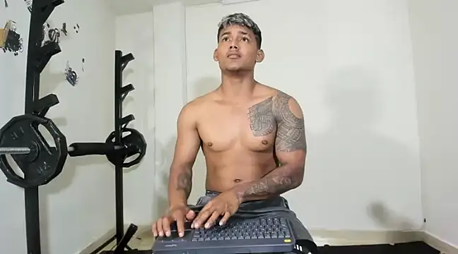 Blackhot000 online show from 02.28.25