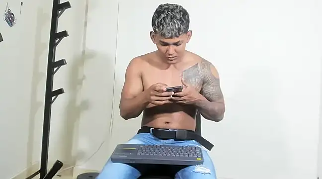 Blackhot000 online show from 03.03.25