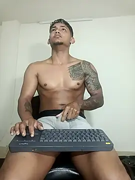 Blackhot000 online show from 03.19.25
