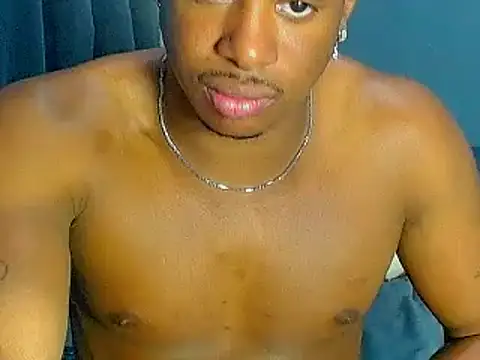 Snapshot of JackBlackone chatting on 09.19.25 JackBlackone online show from 09.19.25