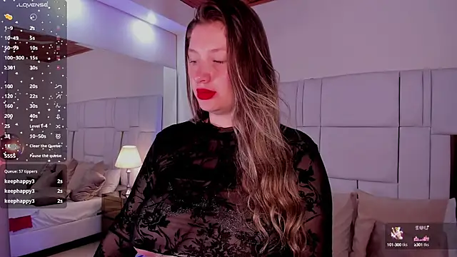 Snapshot of aurora_coldd chatting on 03.07.25 aurora coldd online show from 03.07.25