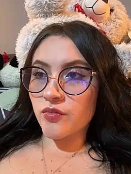 ValentinaOrtiz3 online show from 03.05.26