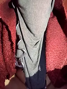 Snapshot of Dlo3a_sixi-arbi chatting on 02.24.25 Dlo3a sixi-arbi online show from 02.24.25