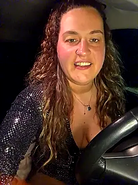 Snapshot of justtess chatting on 03.20.26 justtess online show from 03.20.26