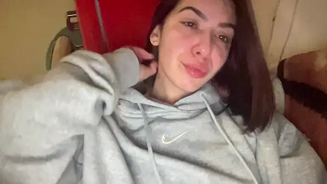 sarrah rossy online show from 03.03.25