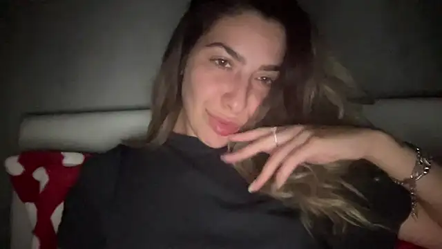 sarrah rossy online show from 10.31.25