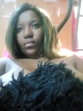 Coco Nile online show from 03.05.25