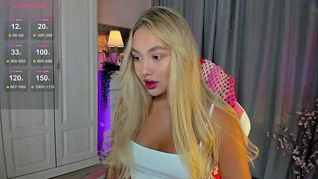  Loneve   online show from 09.26.25