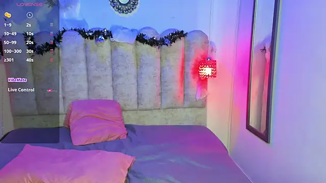 lanna brunette online show from 11.04.25