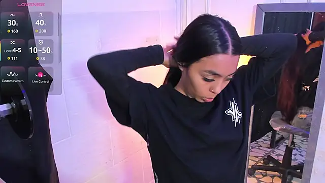 lanna brunette online show from 05.12.26
