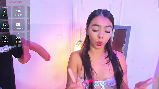 lanna brunette online show from 05.14.26