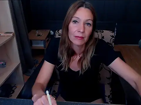 Snapshot of hannaha chatting on 07.24.26 hannaha online show from 07.24.26