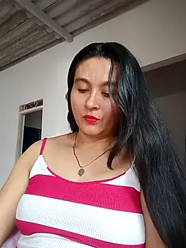 Snapshot of Pussy-Hairy-Horny chatting on 10.10.25 Pussy-Hairy-Horny online show from 10.10.25