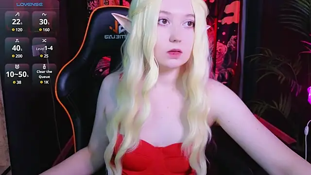 Snapshot of MizukiNoYoru chatting on 03.06.25 MizukiNoYoru online show from 03.06.25