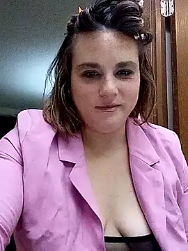 Snapshot of KinzAngel chatting on 02.11.25 KinzAngel online show from 02.11.25