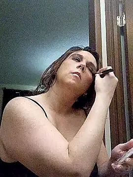 Snapshot of KinzAngel chatting on 02.13.25 KinzAngel online show from 02.13.25