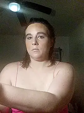 Snapshot of KinzAngel chatting on 02.16.25 KinzAngel online show from 02.16.25