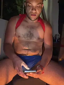 Snapshot of Brunohorny@xh chatting on 05.28.26 Brunohornyxh online show from 05.28.26