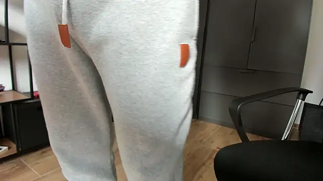 Snapshot of molicaremolicare chatting on 02.06.26 molicaremolicare online show from 02.06.26