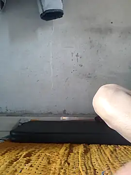 Snapshot of lovely----bhabhi chatting on 12.05.25 lovely----bhabhi online show from 12.05.25