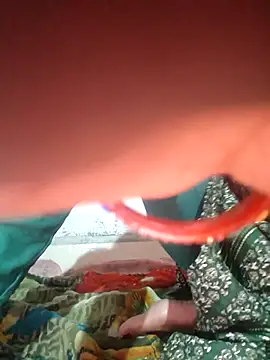 Snapshot of lovely----bhabhi chatting on 02.08.26 lovely----bhabhi online show from 02.08.26