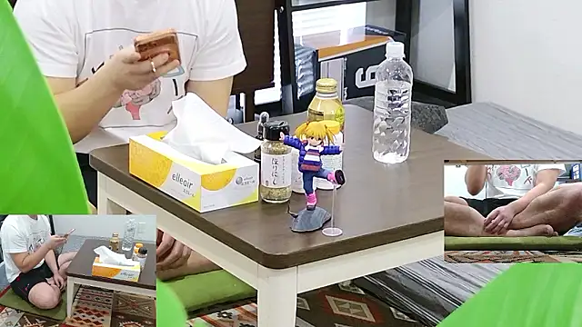 Snapshot of YARASERO-kun chatting on 03.04.26 YARASERO-kun online show from 03.04.26