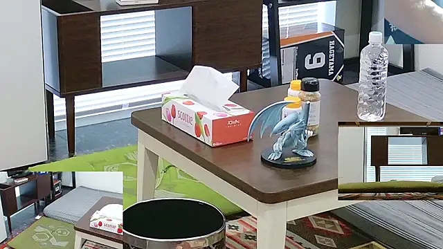 Snapshot of YARASERO-kun chatting on 03.17.26 YARASERO-kun online show from 03.17.26