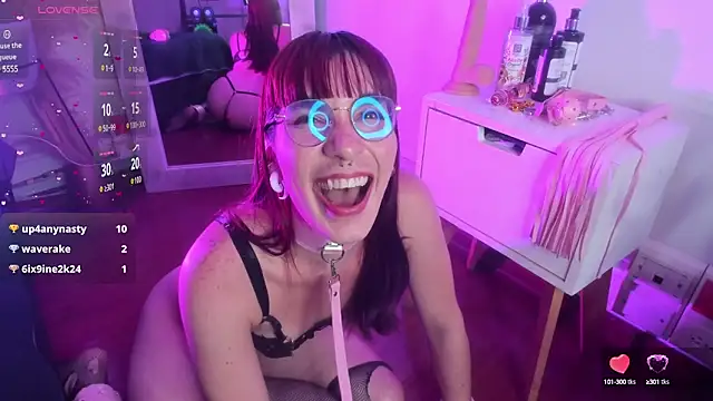 Snapshot of Assuka__ chatting on 02.21.25 Assuka online show from 02.21.25