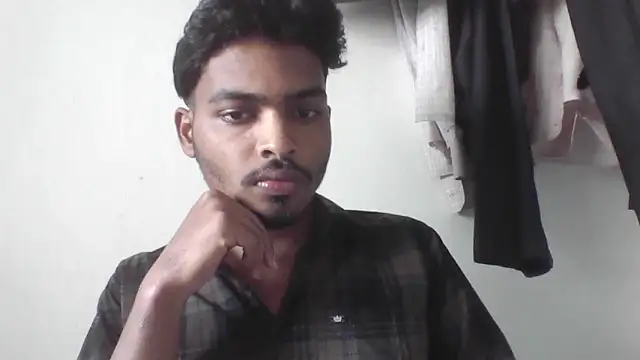 Snapshot of Harsh424242 chatting on 02.25.25 Harsh424242 online show from 02.25.25