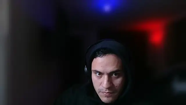 Snapshot of Andresbogota11 chatting on 07.14.26 Andresbogota11 online show from 07.14.26