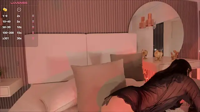 Snapshot of Giselle_royy chatting on 09.29.25 Giselle royy online show from 09.29.25