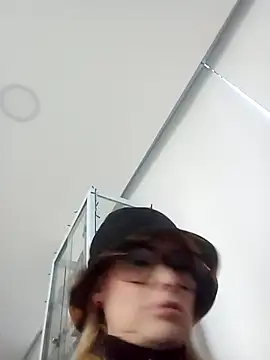 CandieGilson   online show from 12.17.25