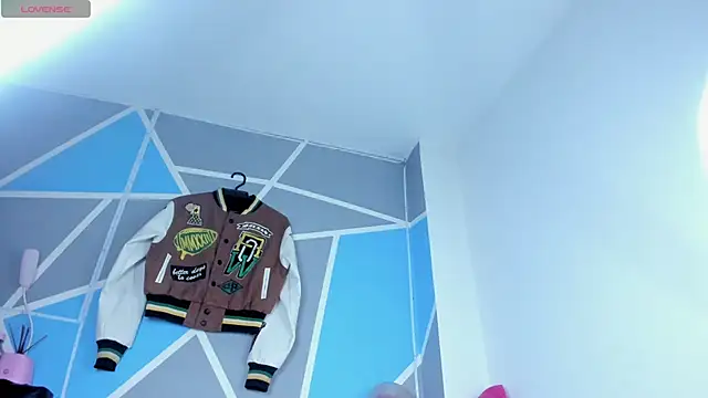 Meghan hott online show from 02.09.26