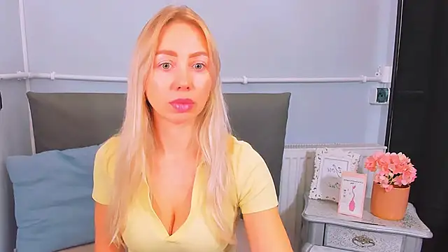 Snapshot of MargaritaRose chatting on 01.12.26 MargaritaRose online show from 01.12.26