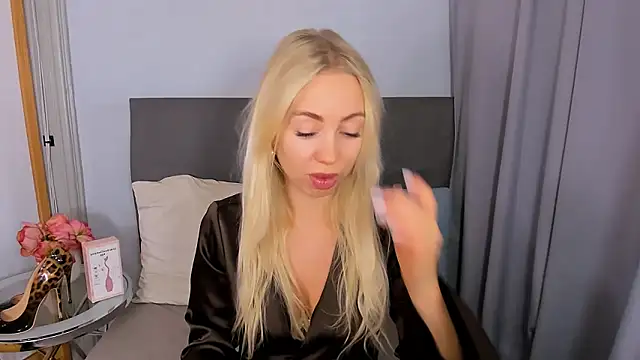 MargaritaRose online show from 05.19.26