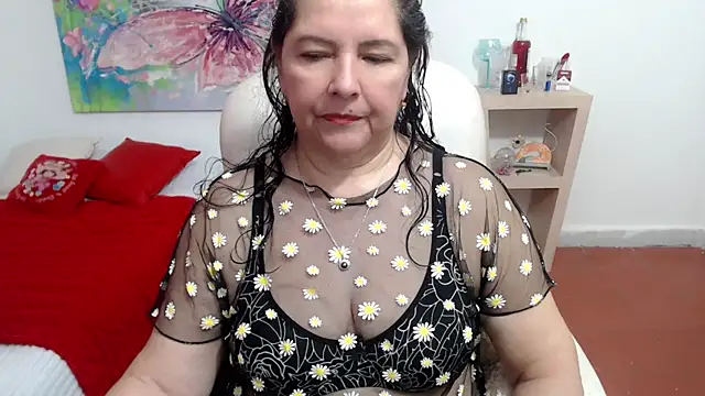 Snapshot of leonela_69 chatting on 11.12.25 leonela 69 online show from 11.12.25