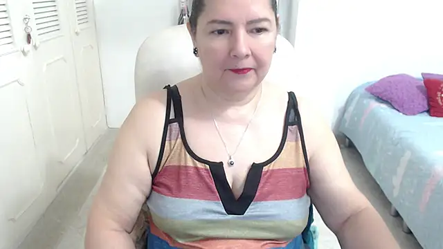leonela 69 online show from 04.15.26