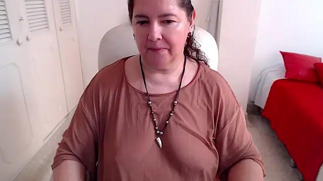 leonela 69 online show from 06.14.26