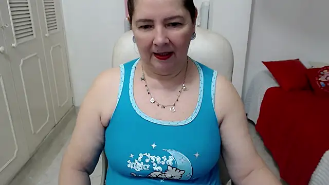 leonela 69 online show from 06.25.26