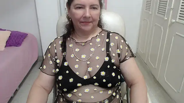 leonela 69 online show from 07.05.26