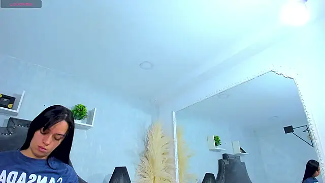 EmiliaRose  online show from 12.15.25