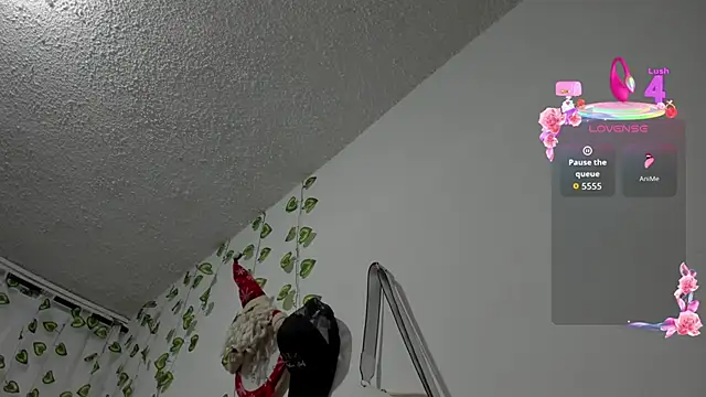 EmiliaRose  online show from 05.30.26