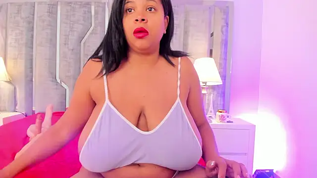 Snapshot of Ciara_Benet chatting on 03.16.26 Ciara Benet online show from 03.16.26