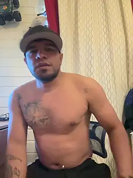 Snapshot of guajiro276565 chatting on 03.08.25 guajiro276565 online show from 03.08.25