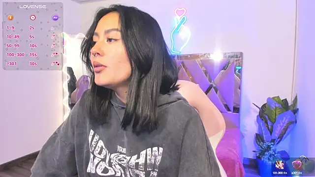 LUDO KITTY TAY online show from 02.19.25