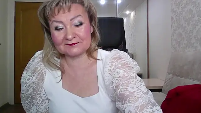 Snapshot of Victoria_secrets_ chatting on 01.11.26 Victoria secrets online show from 01.11.26