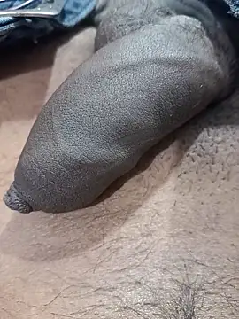 boyyouwant33 online show from 02.19.25