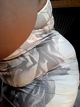 Snapshot of Thegirlscode chatting on 03.19.25 Thegirlscode online show from 03.19.25