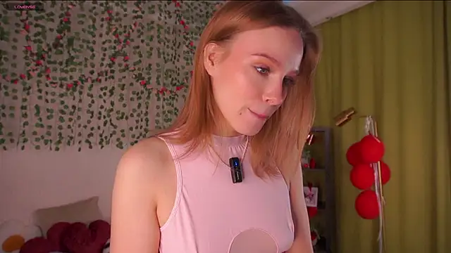 Snapshot of TaiteBayles chatting on 02.27.26 TaiteBayles online show from 02.27.26